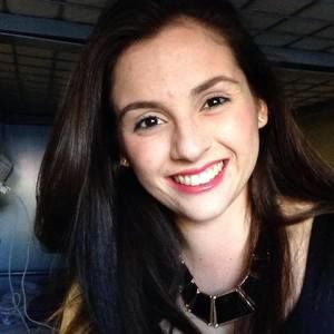 Meet your Posher, Ana carolina